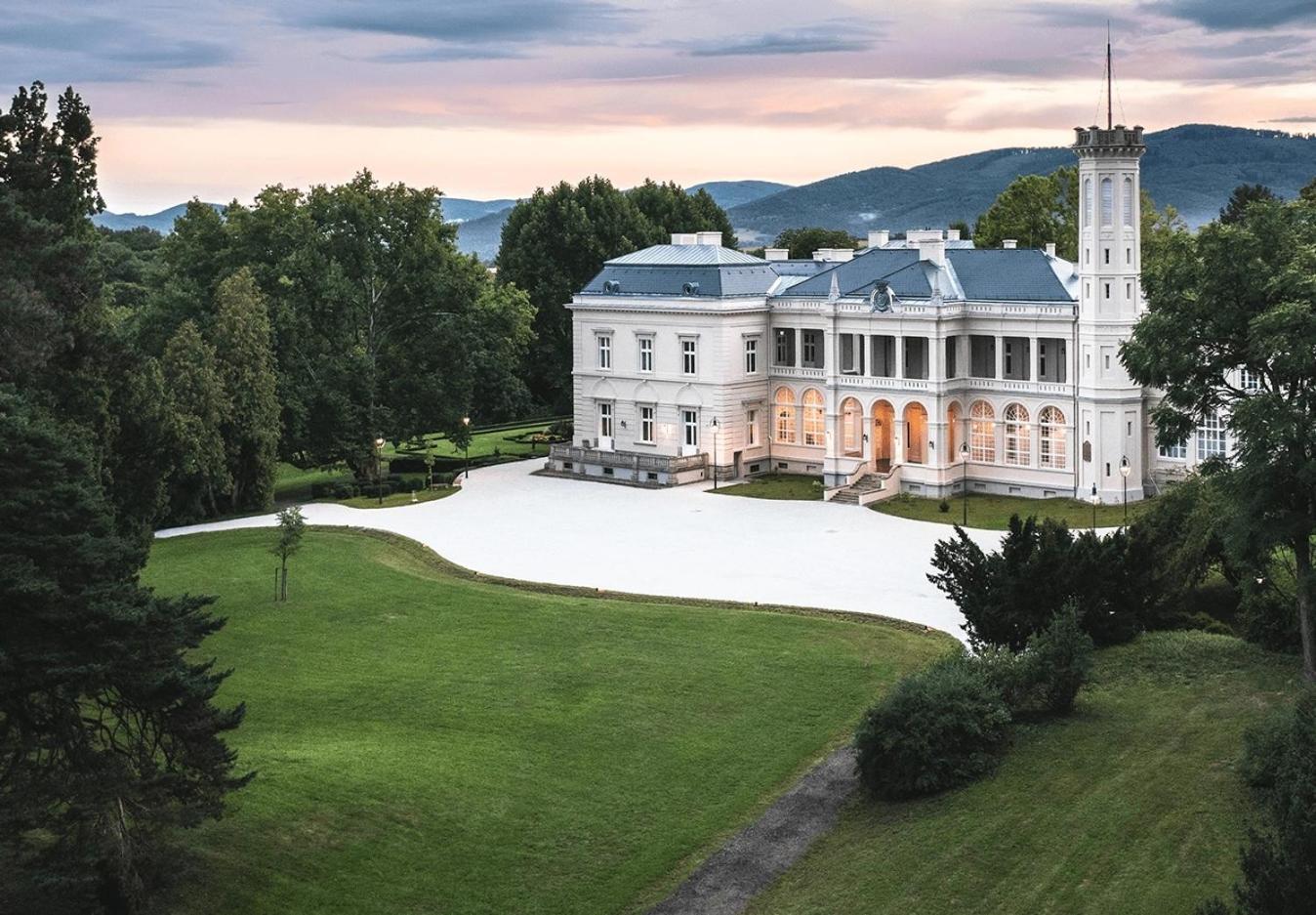Bózsva Senyoi Vendeghaz Bed & Breakfast エクステリア 写真