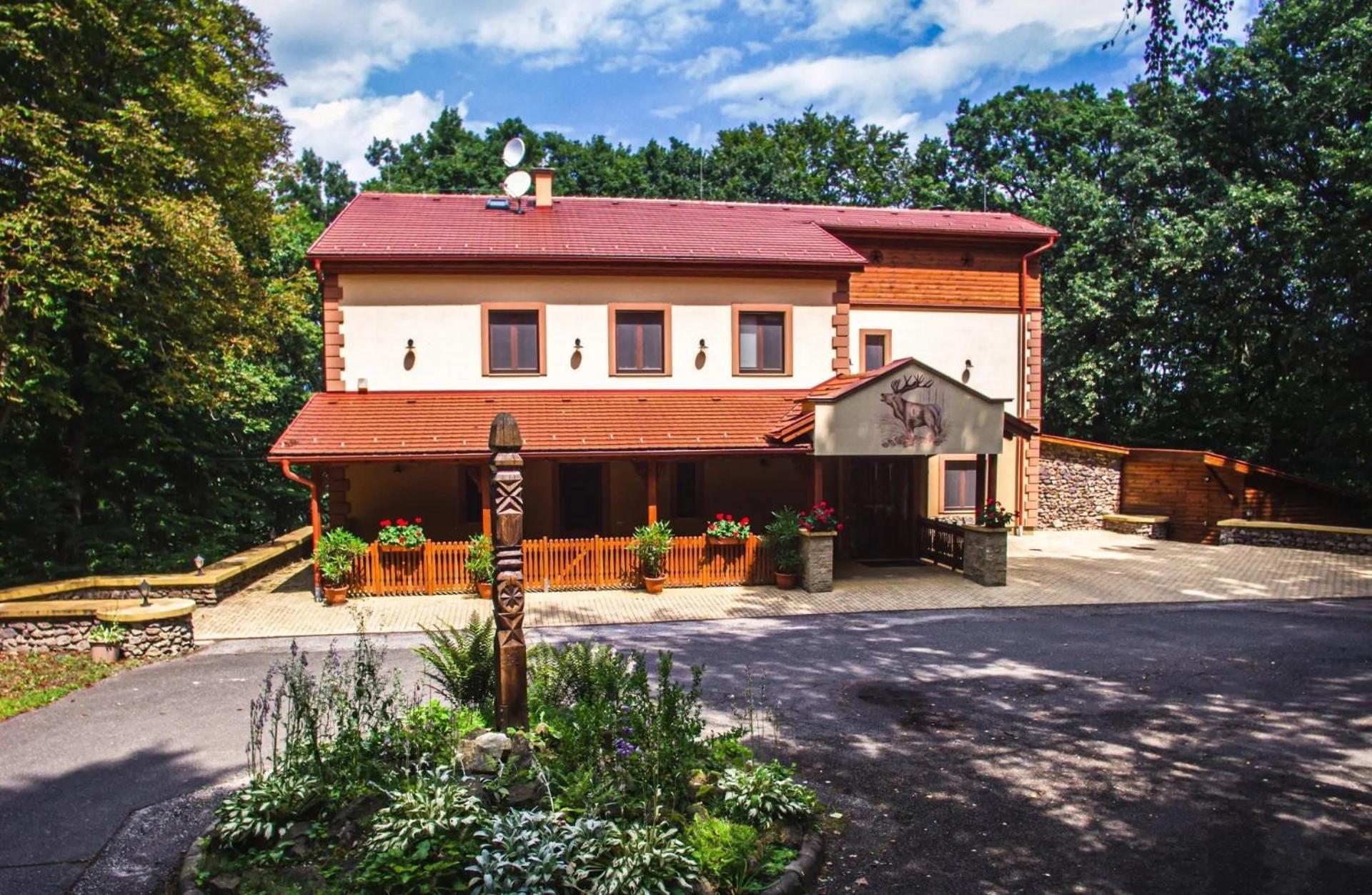 Bózsva Senyoi Vendeghaz Bed & Breakfast エクステリア 写真