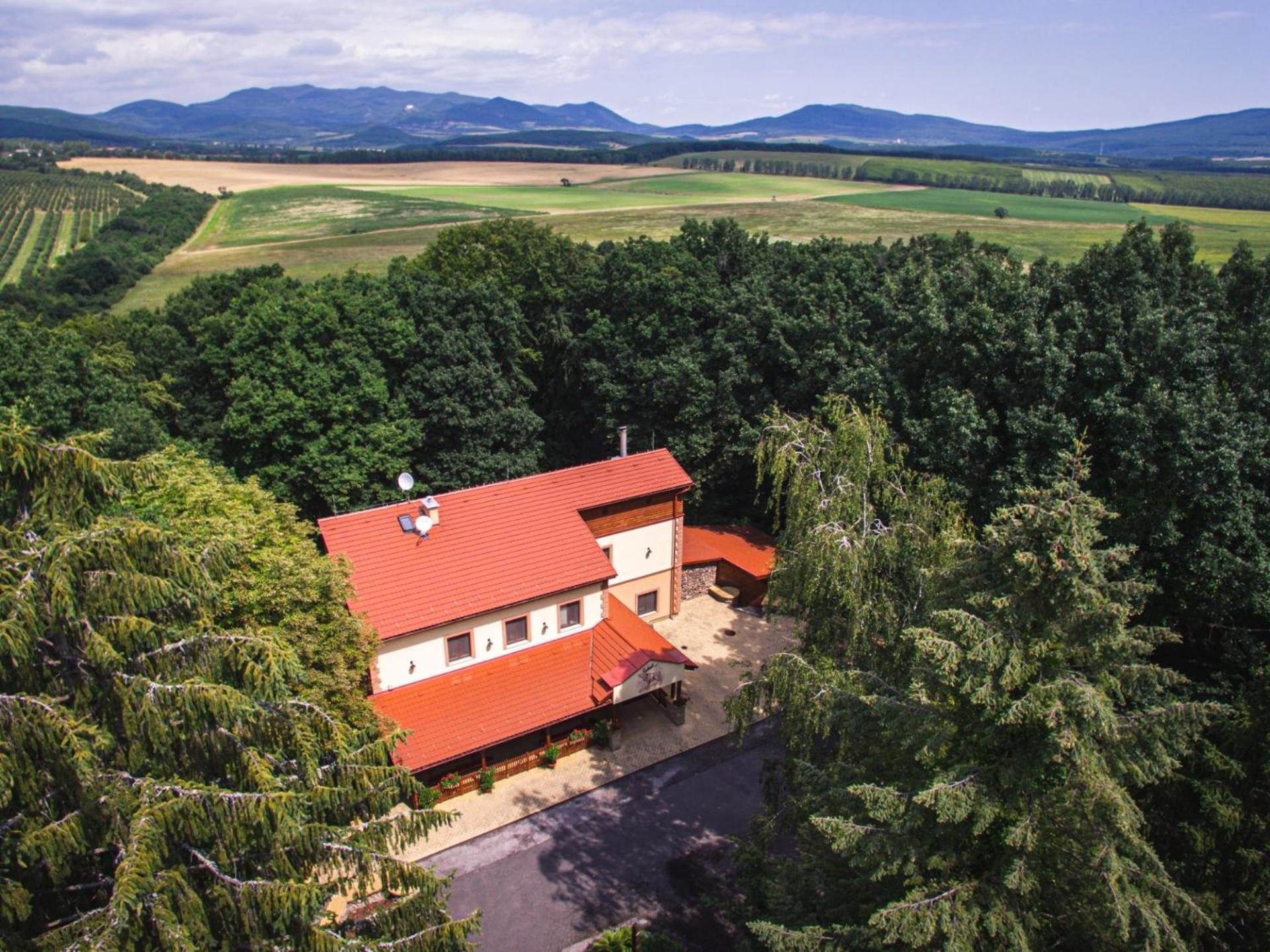 Bózsva Senyoi Vendeghaz Bed & Breakfast エクステリア 写真